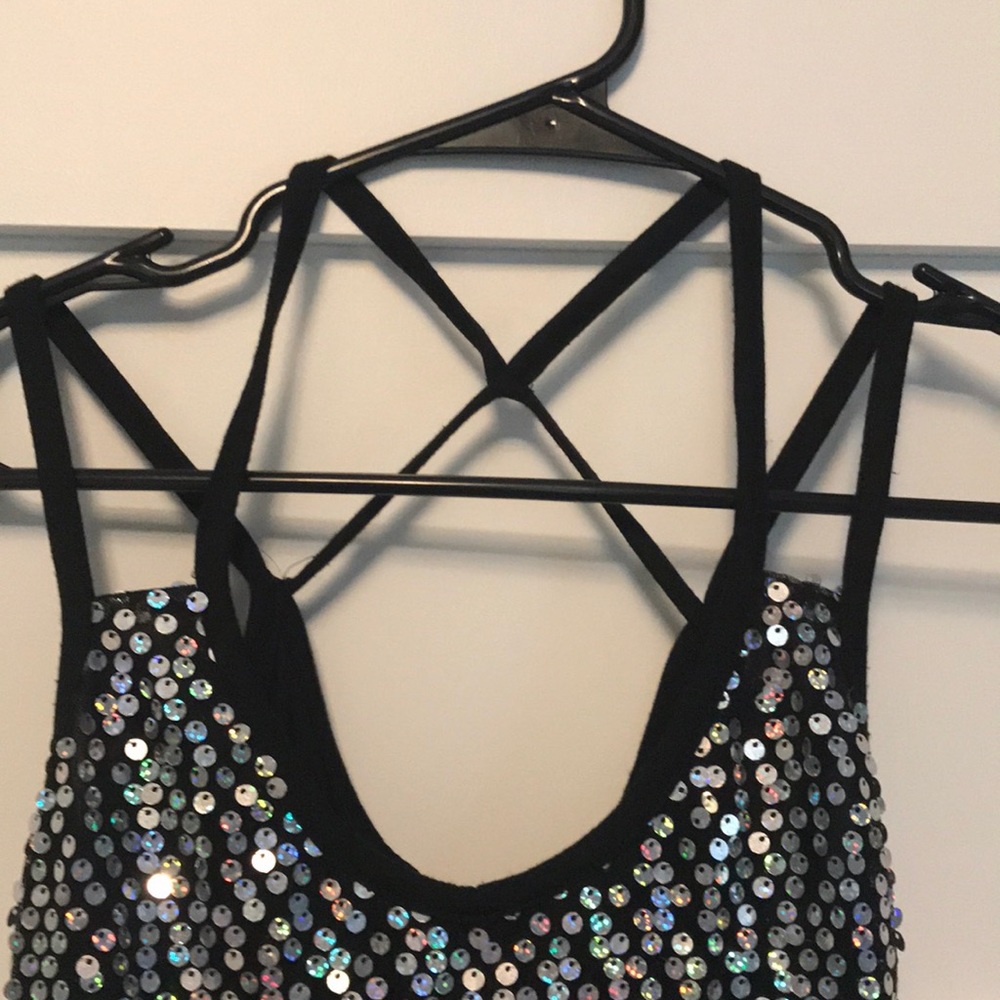 Tank top - Picture 2 of 5